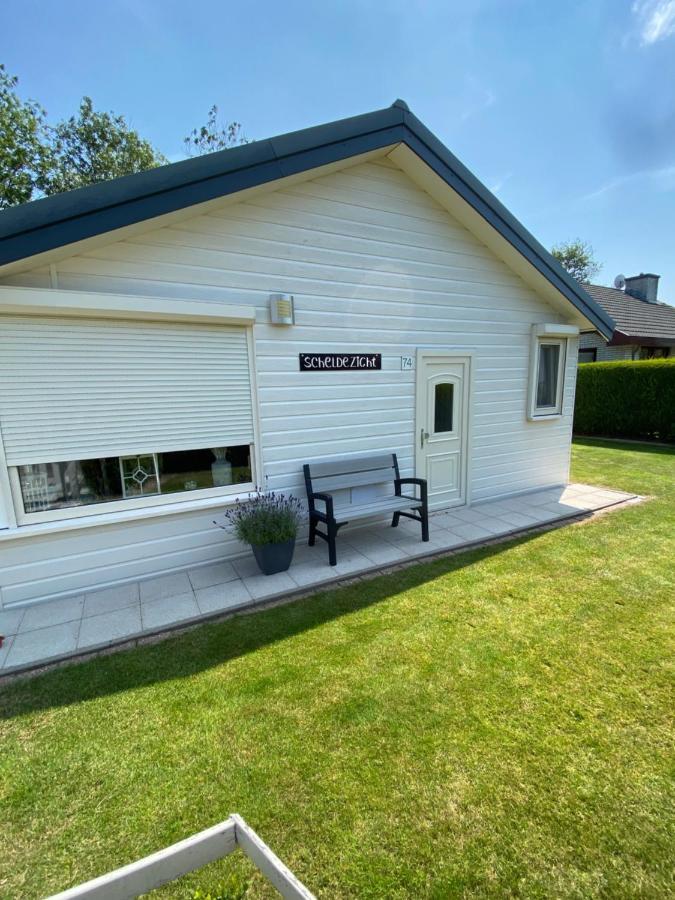 Bungalow Scheldezicht In Zeeland Dicht Bij Zee Scherpenisse Exterior foto